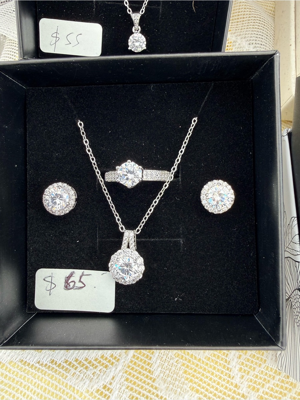 Classic , AAA carbon diamond necklace Ring & Earring Set - Silver Tone